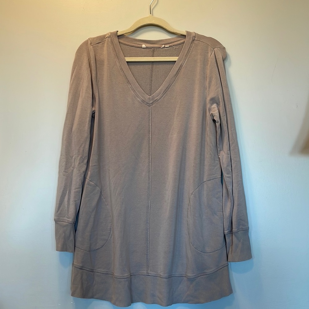 Oversized Sweatshirt material sweater with pockets